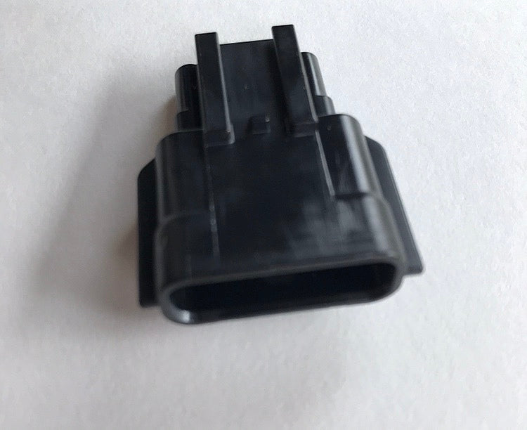 6 Pin connector plug